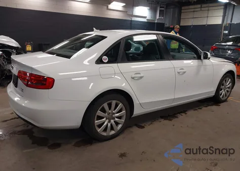 2014 Audi A4 2.0T Premium z USA, uszkodzony, nr VIN WAUBFAFLXEN041855